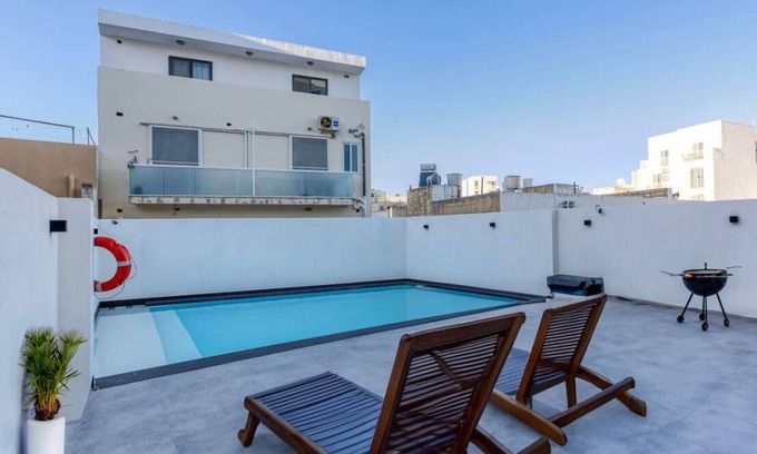 Swieqi Apartment | A fully equipped APT with private balcony & Pool