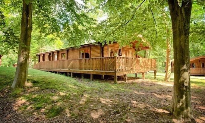 Kenwick Cabin | A luxury log cabin in Kenwick Woods, Louth.