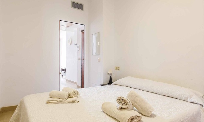 Caleta de Velez Apartment | A&n Seaport 2a
