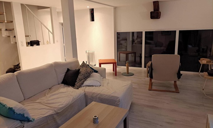 La Ville-du-Bois House | A peaceful house just for you