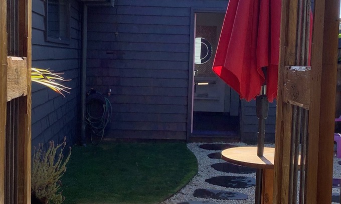 Ocean Grove House | A Place on Tuckfield - Pet Friendly