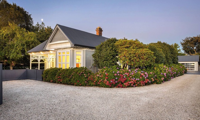 Rangiora House | A sanctuary of timeless elegance in Canterbury New Zealand