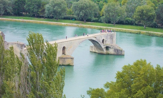 Monteux Villa | A SLICE OF HEAVEN PERFECTLY PLACE TO VISIT ILE ON THE SOURGES,CARPENTRAS,AVIGNON