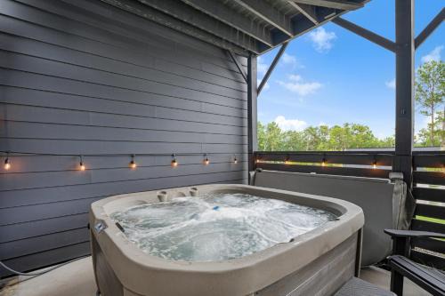 Waleska House | A Stoney Marina - Lake Arrowhead Lake View Condo Rental