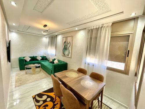 Temara Apartment | A2 Luxe Moderne et Confort à Temara, 10 min de Hay Riad