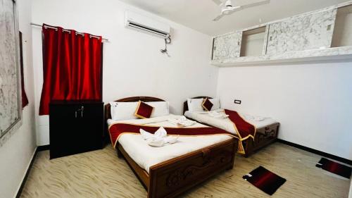 Yercaud House | Aakash Residency &Villa