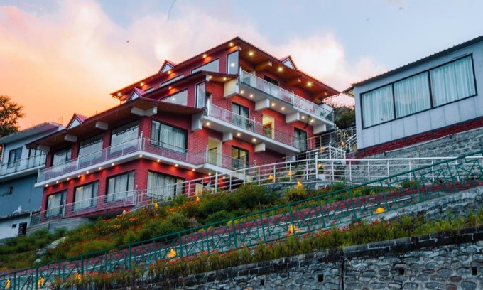 Gobind Dham Hotel | Aaryam Resort, Auli