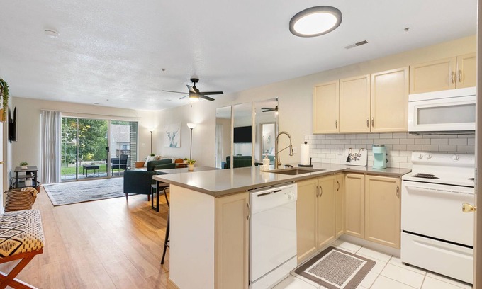 Table Rock Condo | Abby Lane Oasis – Branson