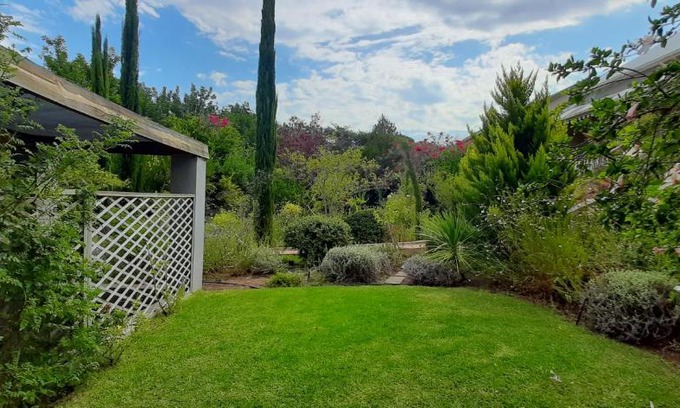 Montagu House | Abigail's Garden Cottage