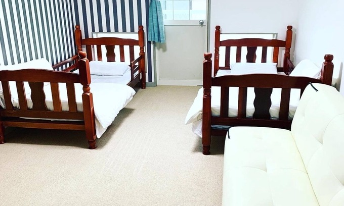 Tonosho House | About 1 minute walk to the sea Simple and comfortable rooms/Shozu-gun Kagawa