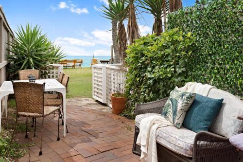 Narrabeen Apartment | Absolute Beachfront 2BR Pet-Friendly Terrace - The Coachhouse