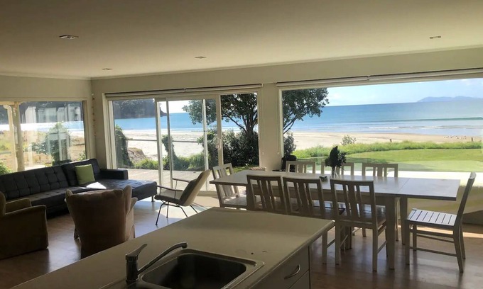 Waihi Beach House | Absolute beachfront! Sleeps 12+nBuilt 2011