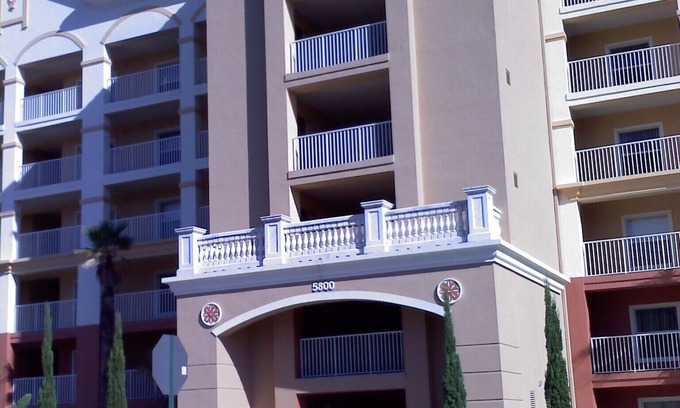 Bay Lake Apartment | Absolutely stunning one bedroom timeshare/resort right next door to Disneyland.