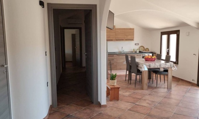 Olmedo Apartment | Accogliente Appartamento in Sardegna, Casa Vacanze Zeus per Tutte le Famiglie