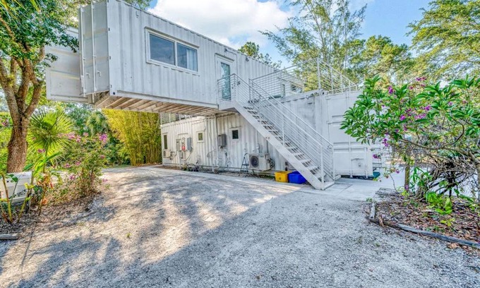 Jupiter Farms Other | Accommodation ∙ 4 bedrooms ∙ 8 guests