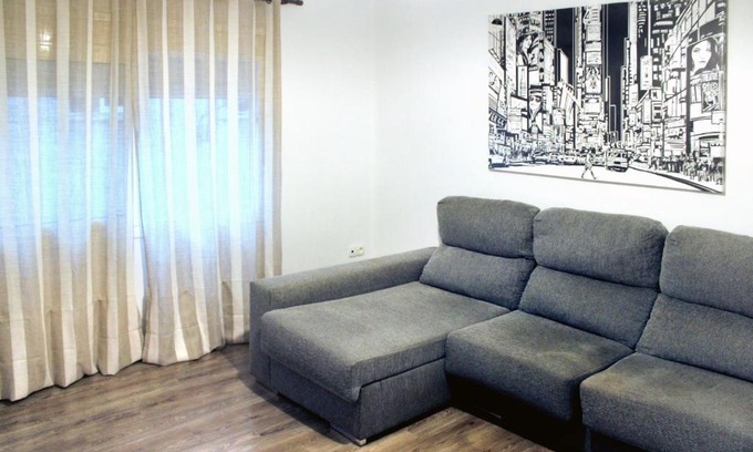 Mollet del Valles Apartment | Acogedor Apartamento Cerca de Barcelona