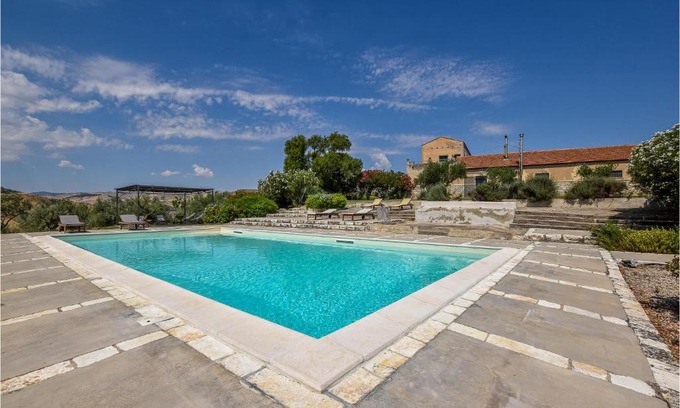 Roccapalumba House | Acque Di Palermo