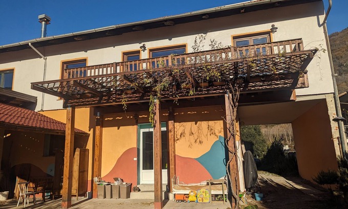 Novaretto House | Adagio Guesthouse: rooms with terrace and tavern at the foot of the mountains