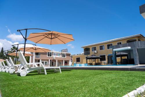 Teshie Hotel | Adonai Luxe Apartment
