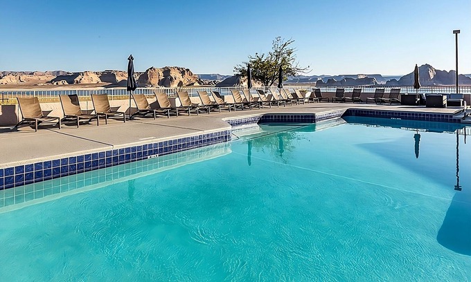 Wahweap House | Adventure Awaits:4 Serene Units!Water Activities,Scenic View,Onsite Pool