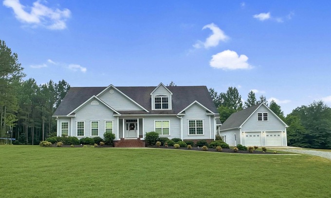 Lemon Springs House | Adventure with 23 ac property Home