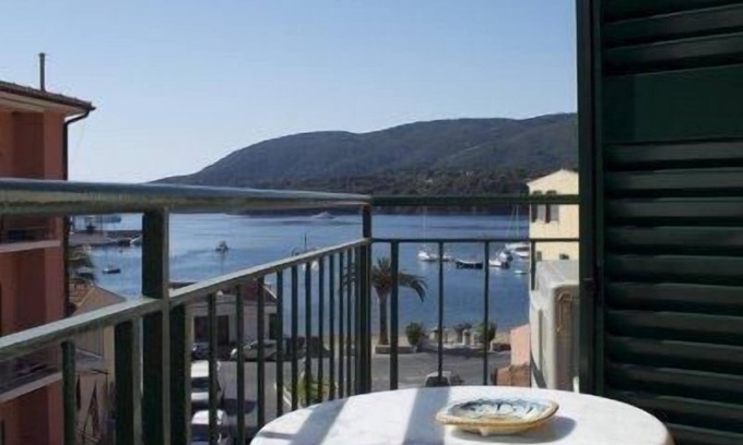 Porto Azzurro Bed & Breakfast | Affittacamere Vista Mare