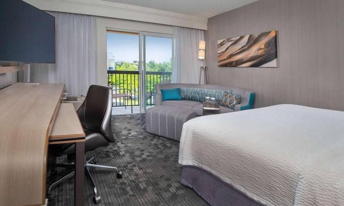 Bethlehem Apartment | Affordability Meets Comfort! Homey Unit w/Balcony, Pets Allowed!