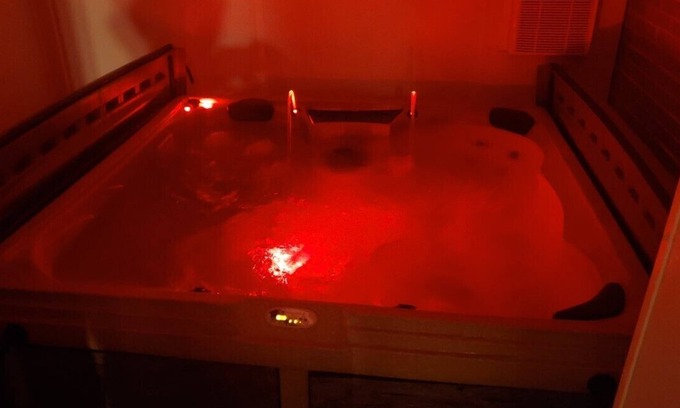 Trumbull Village Apartment | Affordable Apartment & Indoor Private Hot Tub