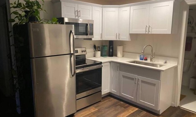 Drexel Heights Apartment | Affordable cozy 1 br spot- a/c, hiking & fireplace