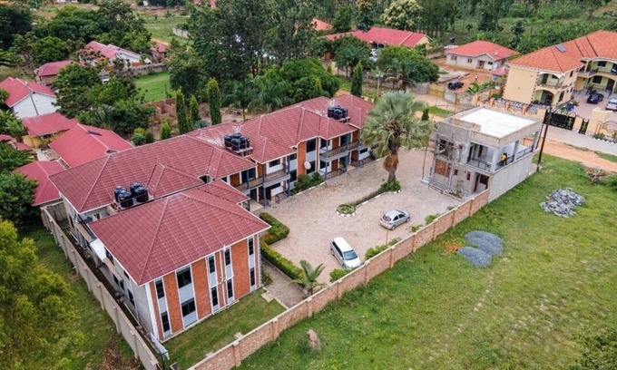 Soroti Apartment | Affordable Luxury 2BR Apt with Open Kitchen near Soroti Flying School