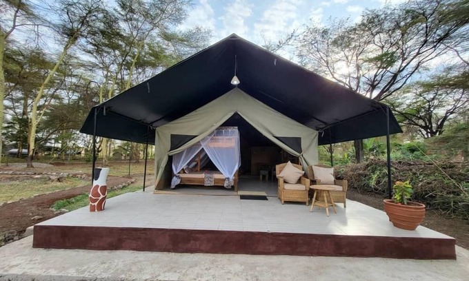 Mto wa Mbu Cabin | Africa Safari Manyara Escarpment