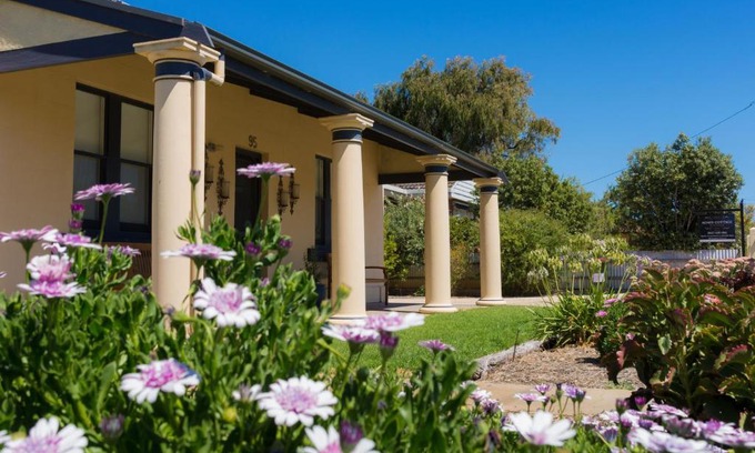 Lacepede Bed & Breakfast | Agnes Cottage Bed & Breakfast