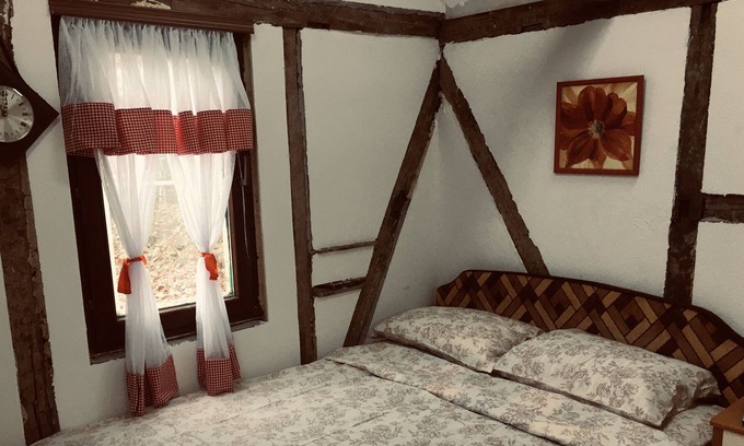 Brcko Cabin | Agnessa Impeccable 1-Bed Cabin