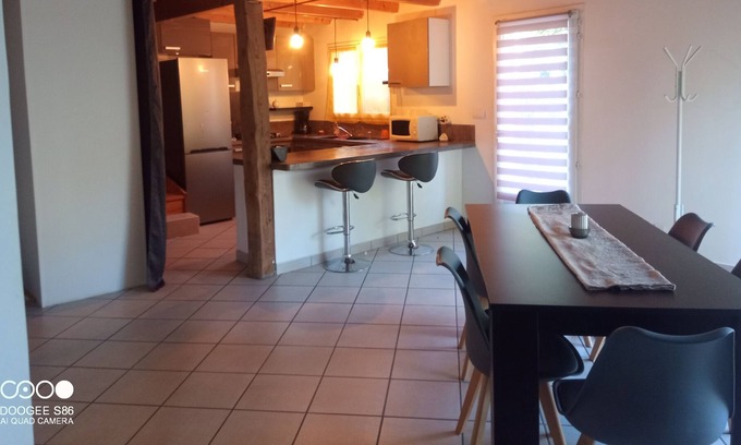Valserres House | Agréable Maison Dans Village Calme