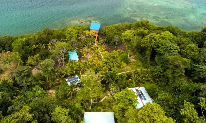 Isla Solarte Apartment | Agradecer- A surf lovers dream