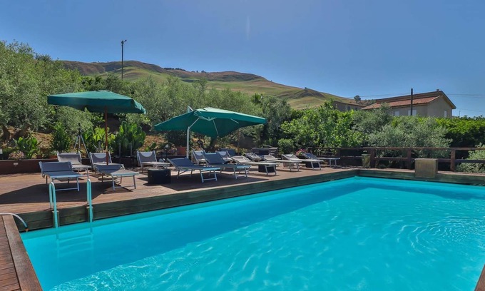 Alia Cottage | Agriturismo a Alia ID 3648