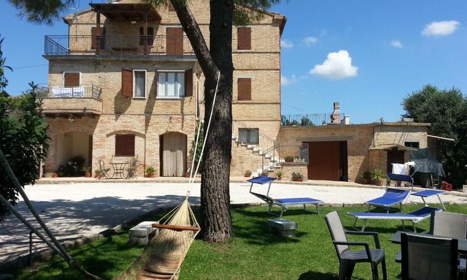 Cossignano House | Agriturismo Galanti