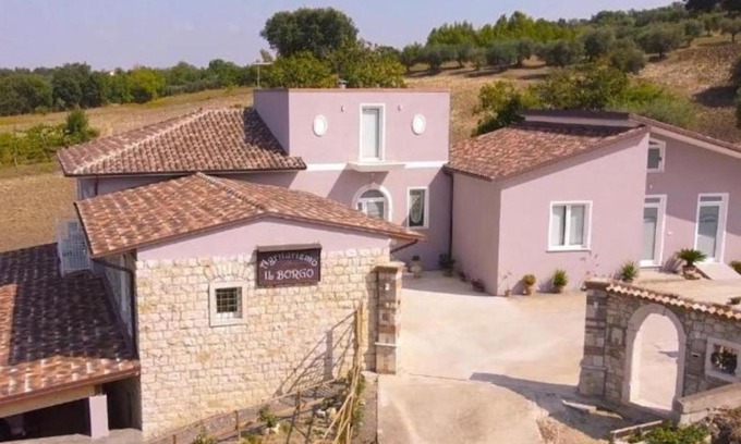 Mirabella Eclano House | Agriturismo Il Borgo