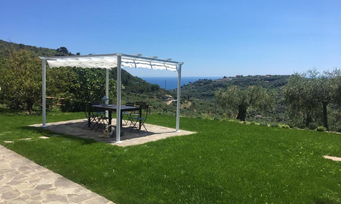 Civezza Apartment | Agriturismo Oltrealmare
