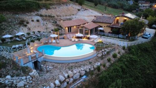 Baiano House | Agriturismo Pompagnano