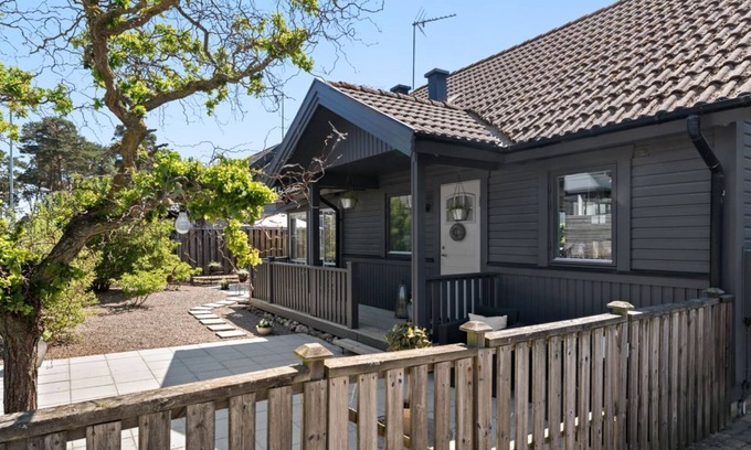 Aahus House | Ahus House Near Beach 100 m Golf 3 km Family Stay