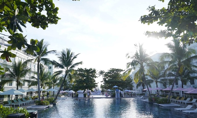 Duong To Hotel | Aira Boutique Hotel