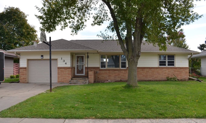 Sergeant Bluff House | Airview House a Beautifully furnished home in quiet neighborhood
