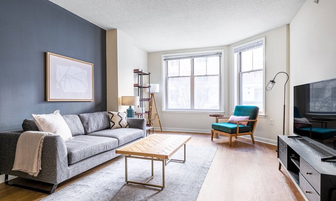 West End Apartment | Airy Foggy Bottom 1BR w/Gym, Pool, DM, nr. World Bank, by Blueground