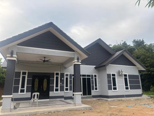 Teloi Kanan House | Aisyah Homestay