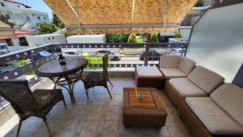 Paralia Porovitsis House | Akrata Maisonette