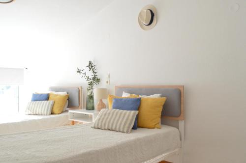 Mavrikiano House | Akti Posidonos