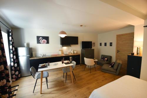 Arbent Apartment | Albarine-2 pers-wifi-cosy-confort-bien-être