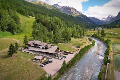 Bruil Hotel | Albergo Boule de Neige