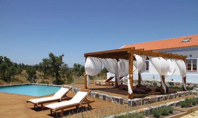 Santa Margarida da Serra Villa | Alentejo! Villa with swimming pool in the peaceful Serra de Grandola, beaches 30 min away